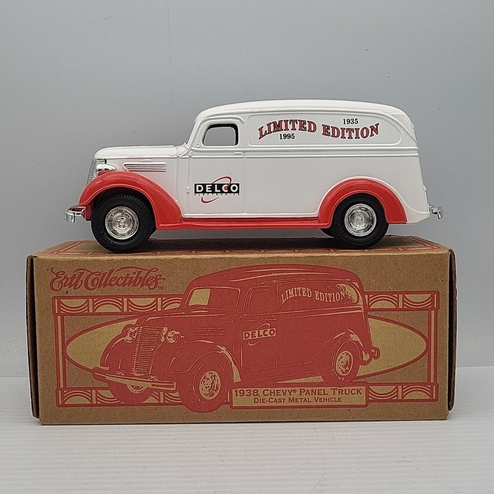 Ertl 1938 Chevy Panel Truck Delco Electronics Die Cast Coin Bank New In Box